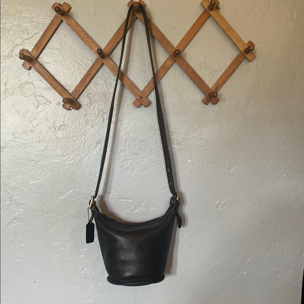 Vintage COACH bucket bag